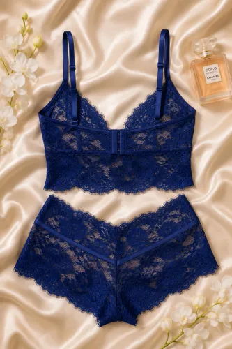Conjunto de Renda Azul-Marinho 