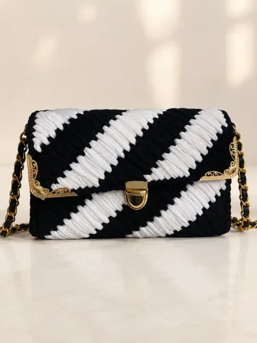 Bolsa de crochê/ bolsa na tela