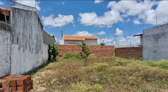 Terreno alugo para colocar Torres 