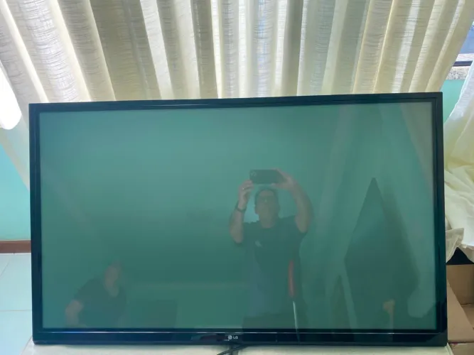 TV LG Plasma 50? Full HD - Excelente estado de conservação