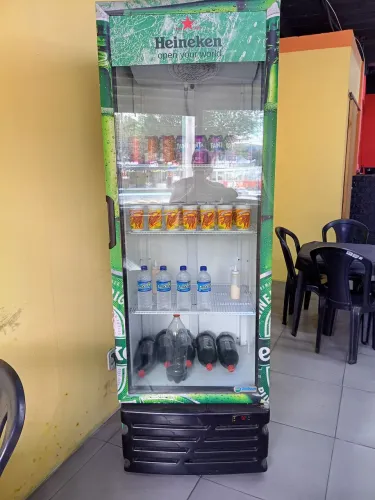 Vendo geladeira expositora 
