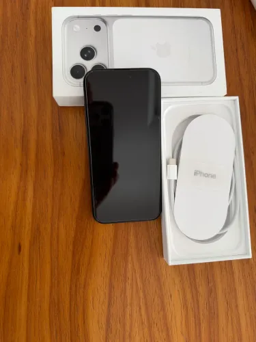 iPhone 15 Pro 256GB - IMPECÁVEL