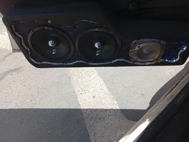 Vendo ou troco som automotivo