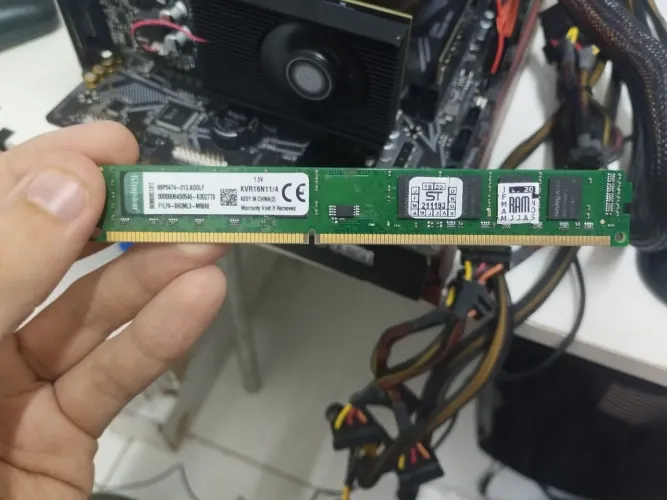 MEMÓRIA RAM DDR3 4GB