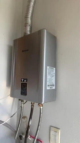 Aquecedor de Água a Gás Rinnai REUE171FEHGL - Com Erro 62 LACRADO