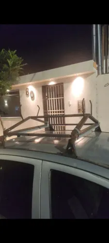 Suporte de teto para escada
