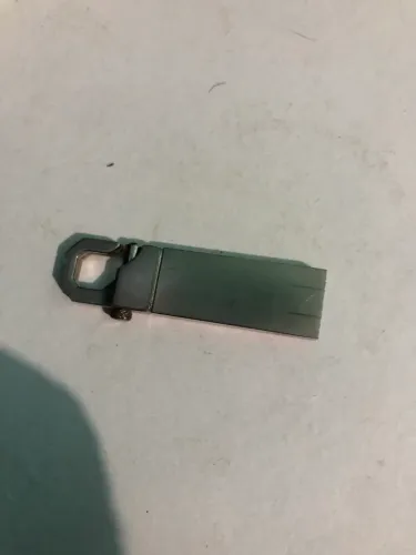 Pendrive de 128gb prata