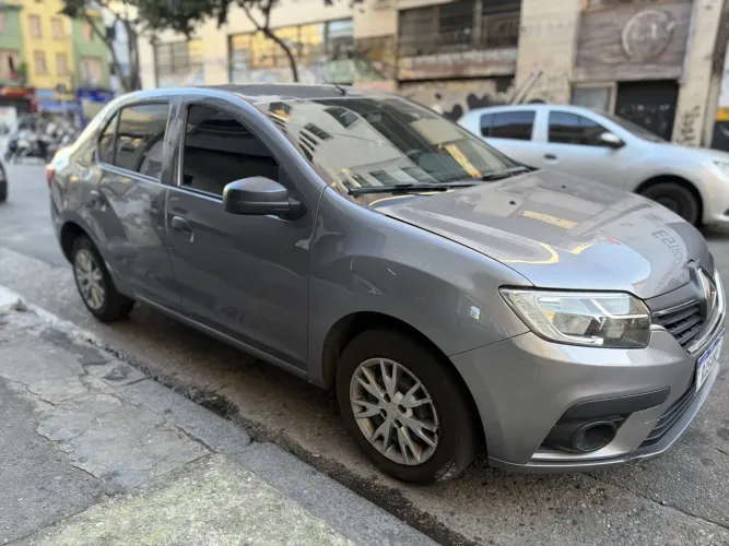 Renault Logan Life Flex 1.0 12V 4P Mec. 2022