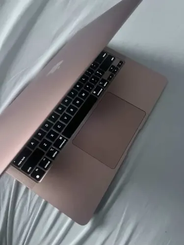 MacBook Air M1 Gold Rosé - Impecável, sem marcas