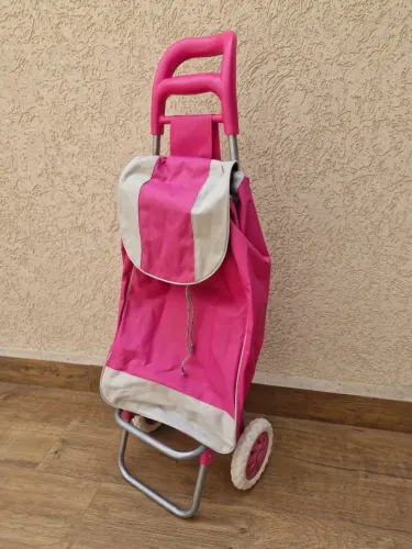Carrinho de Compras Feira Mercado Multiuso Novo.