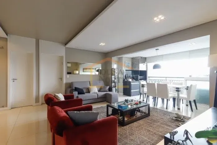 Apartamento, 3 quartos, sendo 1 suite, 2 vagas de garagem. 108m² Barra Funda