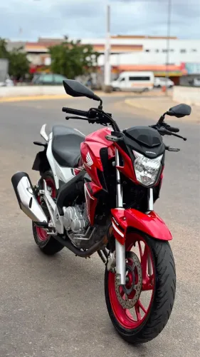 CB 250F ABS