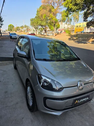 Volkswagen Up! Move 1.0 Total Flex 12V 5P 2015