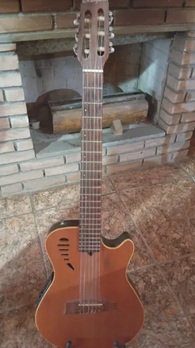 Violão Marquez Com capa e tripé 