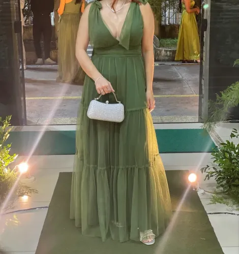 Vestido de festa verde oliva P