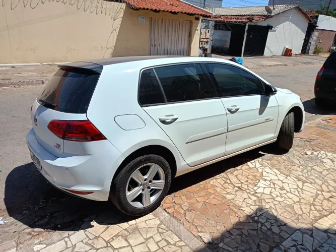Volkswagen Golf Comfortline 1.4 TSI 140cv Mec. 2015