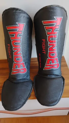 CANELEIRA MARCA THUNDER PRETA 