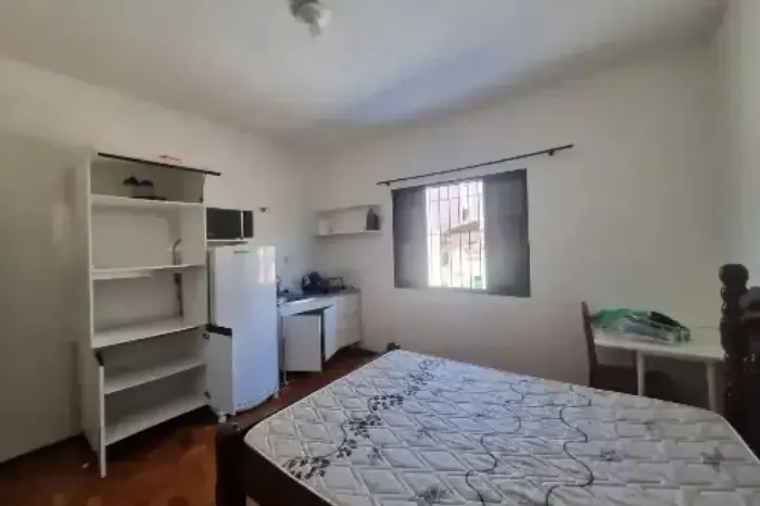 Imóvel para venda tem 170 metros quadrados com 5 quartos