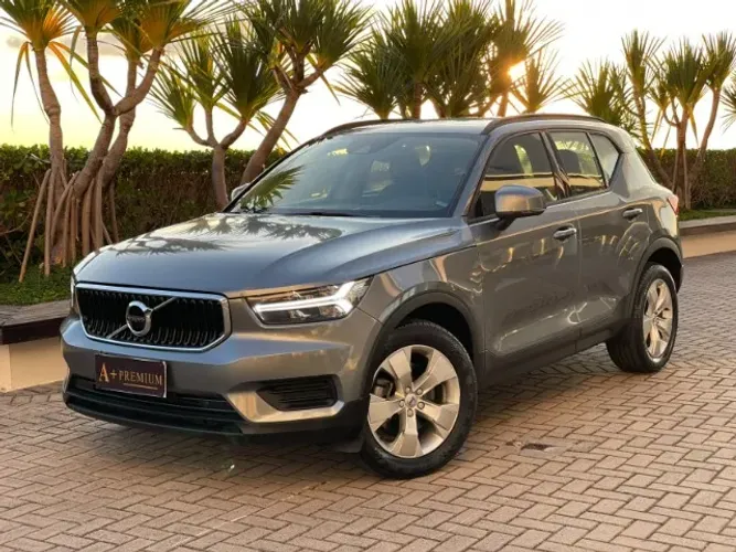 Volvo XC40 T-4 2.0 190cv FWD 2019