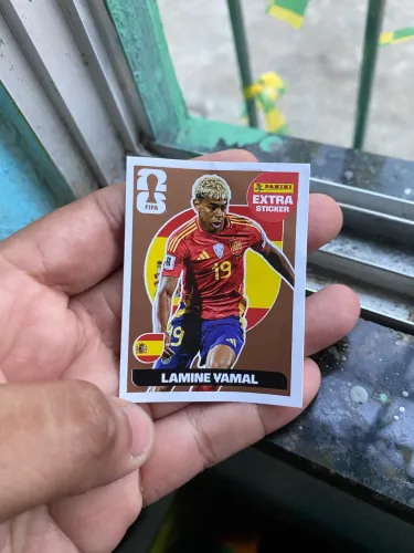 Figurinha Lamin Yamal LEGEND
