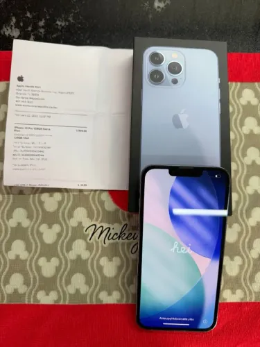iPhone 13 Pro - 128Gb - com caixa - pequenos riscos - tampa traseira danificada