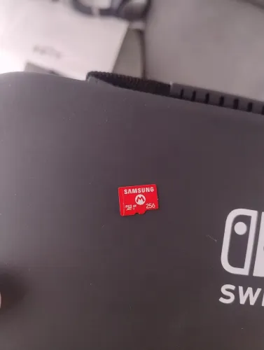 MicroSDexpress Samsung Switch 2