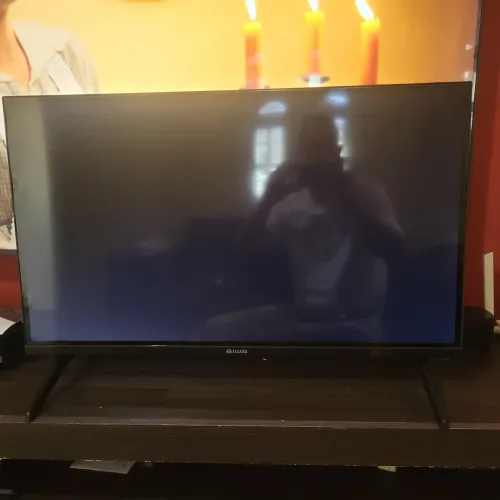 Vendo TV  AIWA32" SMART TV.