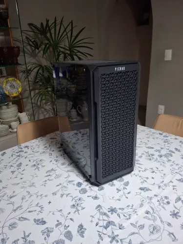 PC Gamer ALL BLACK i5 14600K + RTX 5070 12GB + 32GB RAM