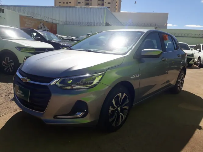 Chevrolet Onix Hatch Premier 1.0 12V TB Flex Aut. 4P 2025