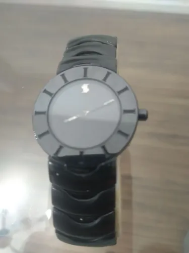 Vendo relógio cerâmica negra H Stern em perfeito estado