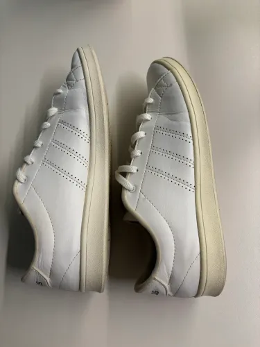 Tênis Adidas Advantage Base