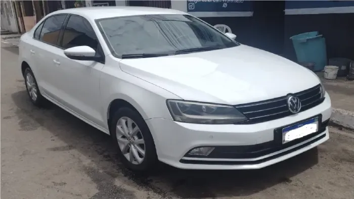 Volkswagen Jetta Comfortline 2.0 T.flex 8V 4P Tipt. 2015