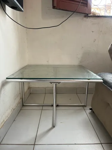 Vende-se mesa de centro