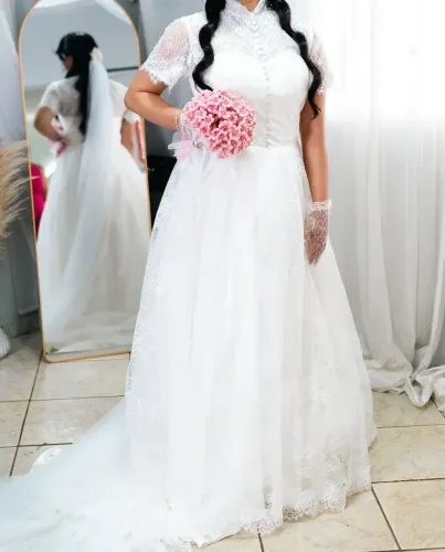 Vestido de noiva usado, apenas 1 vez. Ótimo Estado!