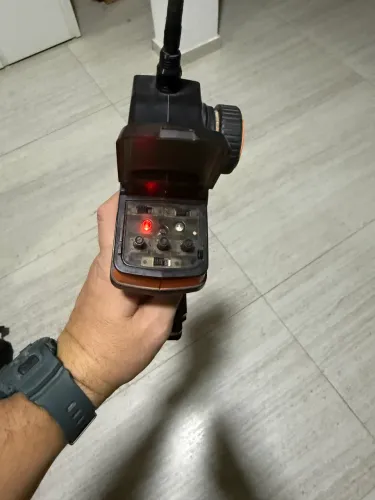Rádio controle Automodelo hobbi king