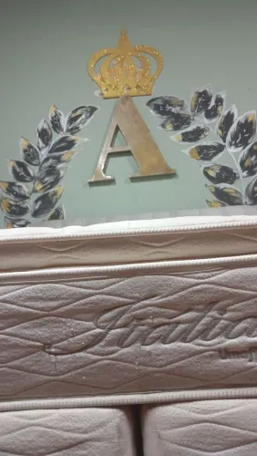 Cama box Queen completa e cabeceira