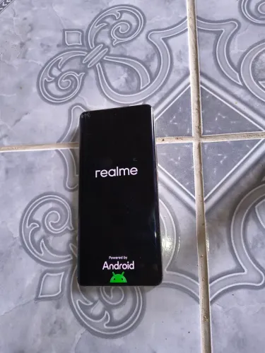 Vende smartphone realme12 pro max 512gb e 12 deRAM novíssimo