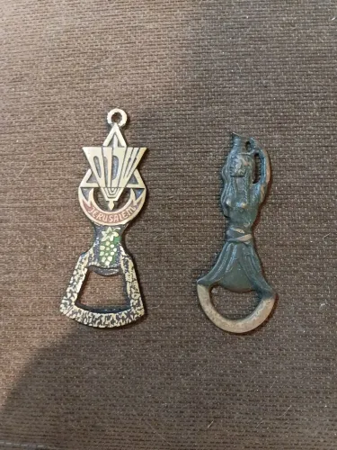 Raridade vendo abridor de garrafas judaico original Jerusalém