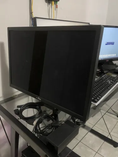 Monitor mnBox 19 Pol. R$120,00