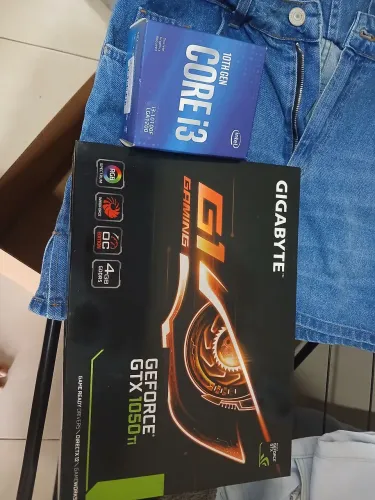 Placa de vídeo GTX 1050ti OC rgb gigabyte + processador Intel i3 10100