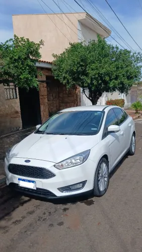 Ford Focus Fastback Se/se Plus 2.0 Flex Aut. 2016