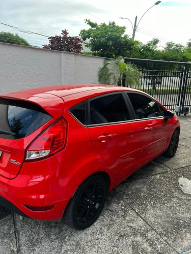 Imagem de Ford Fiesta 1.5 16V Flex Mec. 5P 2015