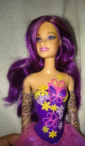Barbie fada roxa 