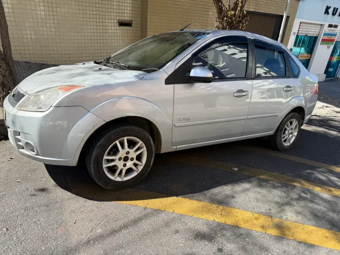Ford Fiesta Sed. 1.6 8V Flex 4P 2010