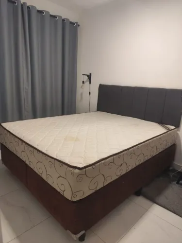 Cama Box Queen + colchão Queen Ortobom