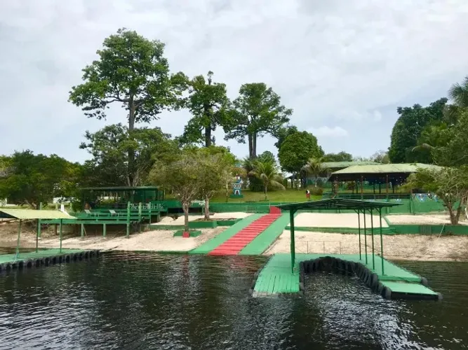 ALUGUEL SITIO NO TARUMA MIRIM- DE FRENTE AO RIO
