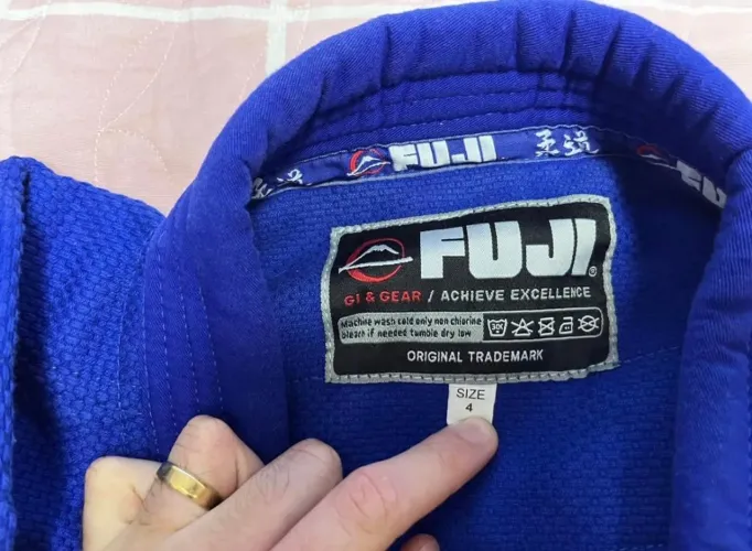 Kimono/Judô Gi FUJI Ouro, tamanho 4