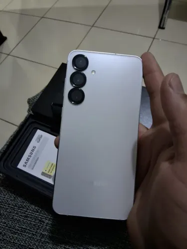 Samsung S24 plus 12/256,(C/Nota fiscal)Zero;Trocas: S24 Ultra,S25 Plus ou S23 Ultra.