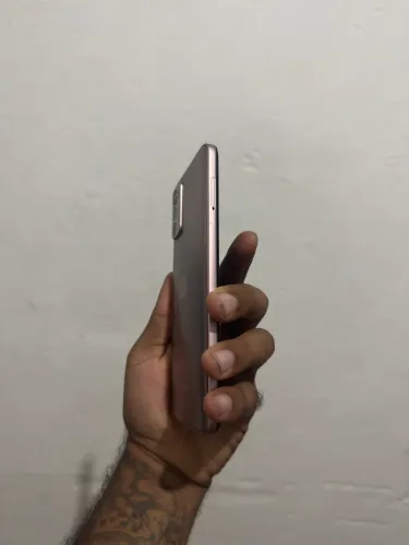 MOTO G42