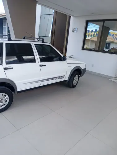 Fiat Uno Mille Celeb. WAY Econ. 1.0 F.flex 4P 2010